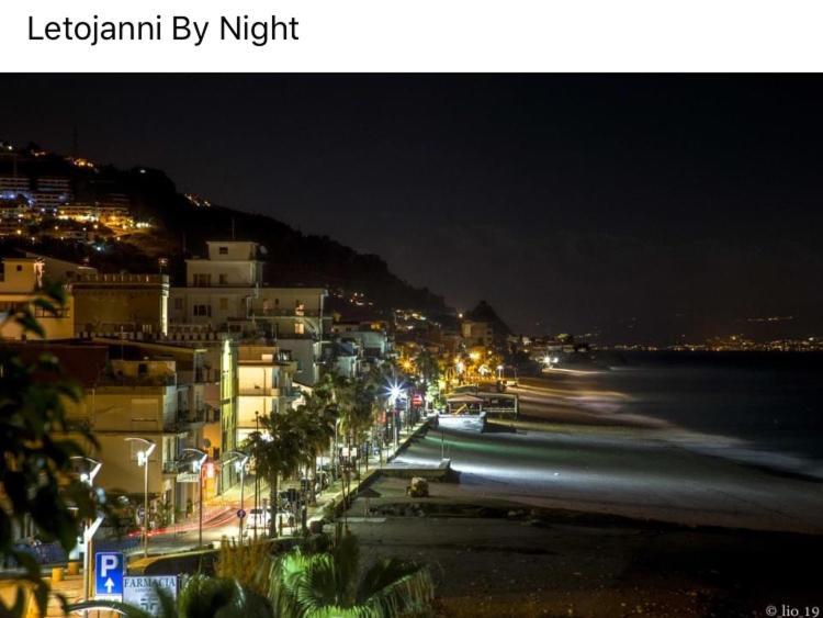 Casa Vacanze A Milorda Letojanni Exteriér fotografie